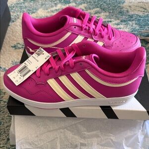 BNWT- Hot pink with creme stripes - Hoops 4.0 Adidas Women's Sneakers 💓⭐️